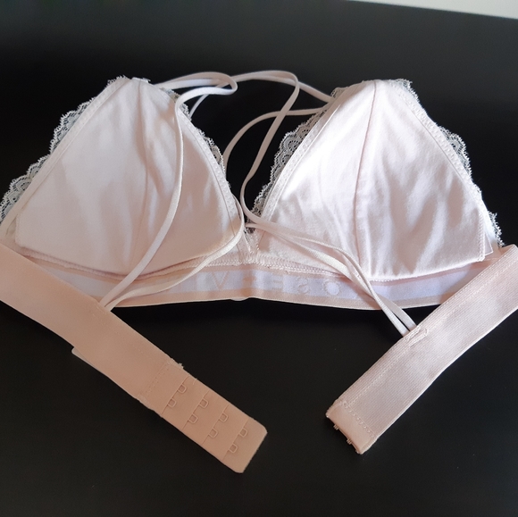 Lace Bralette - Picture 6 of 9